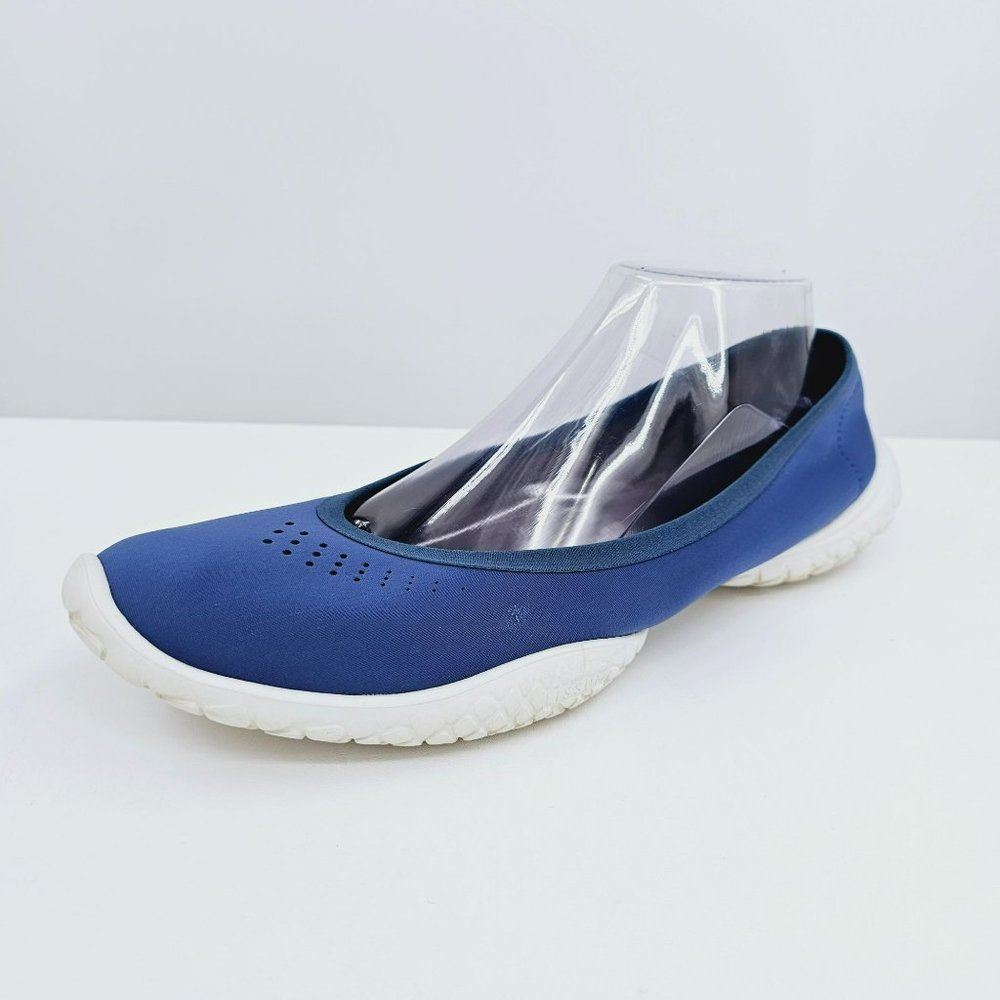 LISSOM Flytes 11.5 Ballet Flats Blue White Soles Slip On Comfort Light Stretchy
